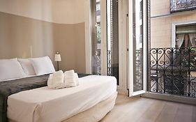 Apartment Madrid Paloma-La Latina